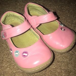 Livie and Luca pink with buttons